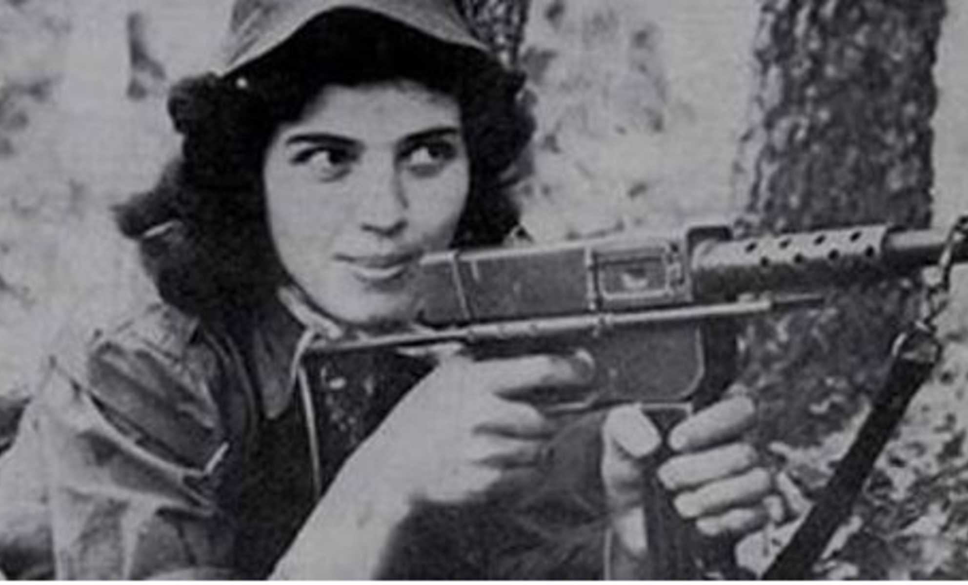 "جميلة