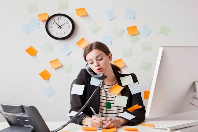 اكتئاب الموظفين