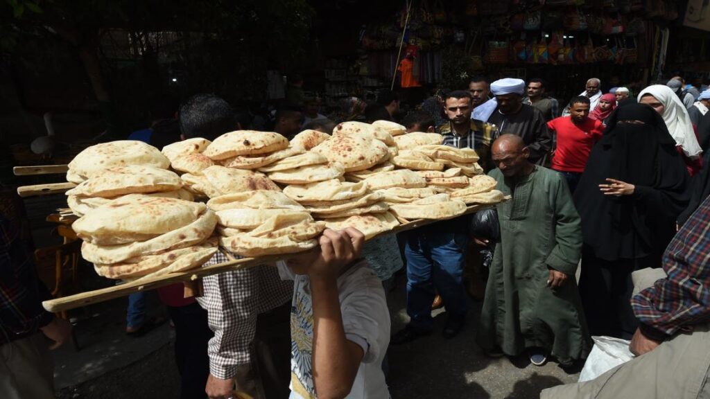 توفير الخبز