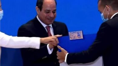 الرئيس في حفل استلام التقرير