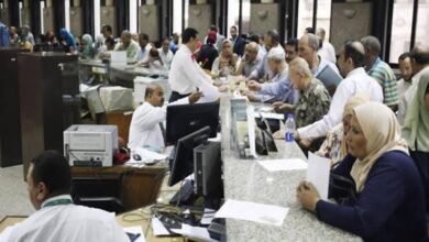 الموظفين بالحكومة