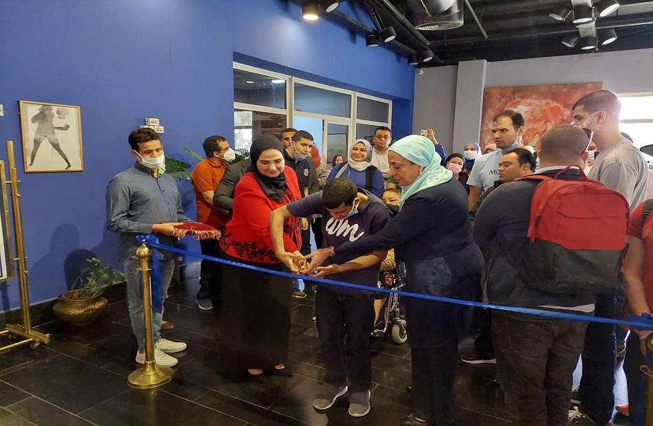 افتتاح المعرض