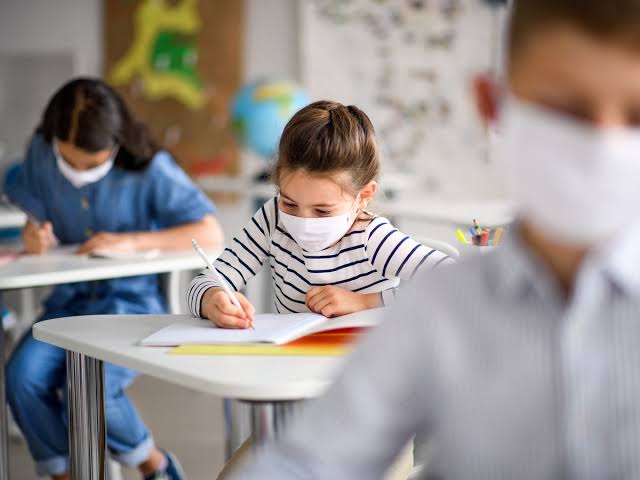 إصابة 120 طفلا ومدرسا بسرطان الدماغ